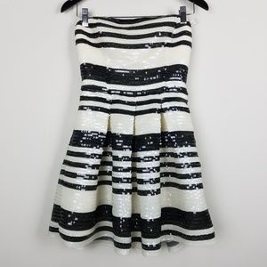 bebe Full Sequin Strapless Fit & Flare Dress A0705